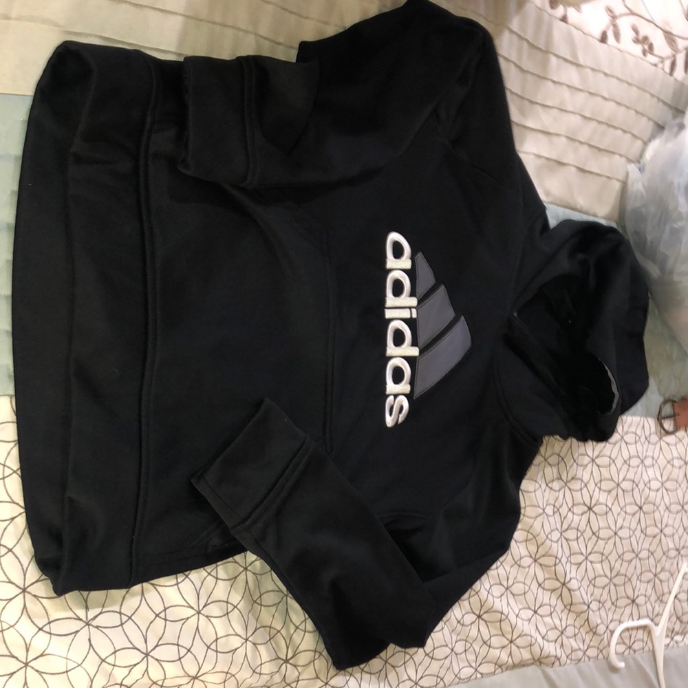 I am selling an adidas sweater, worn about 3 times